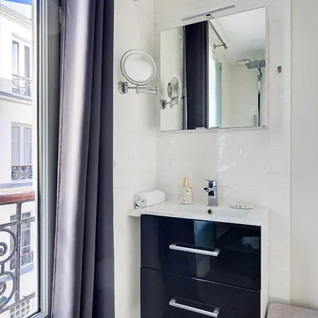 Invalides & Eiffel Tower 1br - Cityapartmentstay *