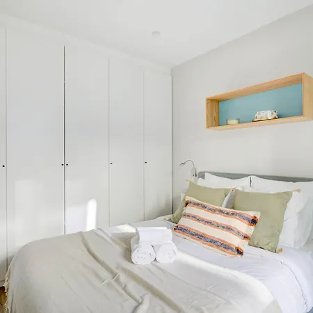 Апартаменты Invalides & Eiffel Tower 1br - Cityapartmentstay Париж