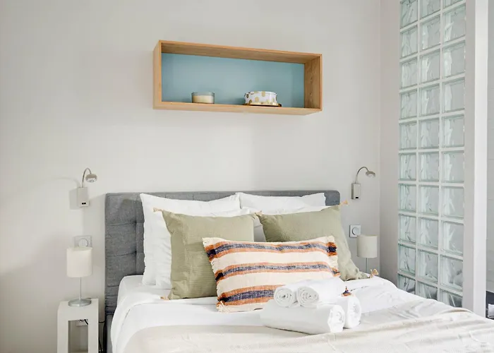 Invalides & Eiffel Tower 1br - Cityapartmentstay Parigi