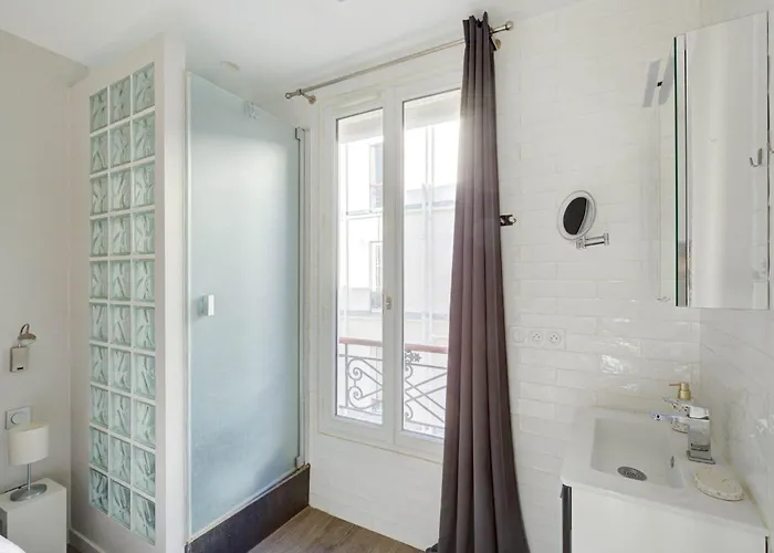 Invalides & Eiffel Tower 1br - Cityapartmentstay Appartamento